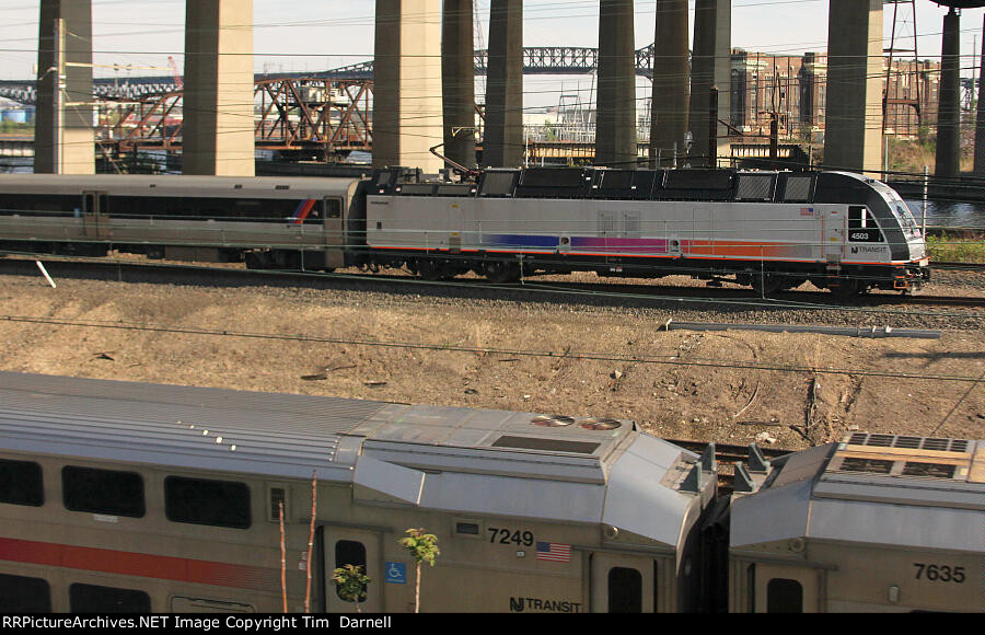 NJT 4503